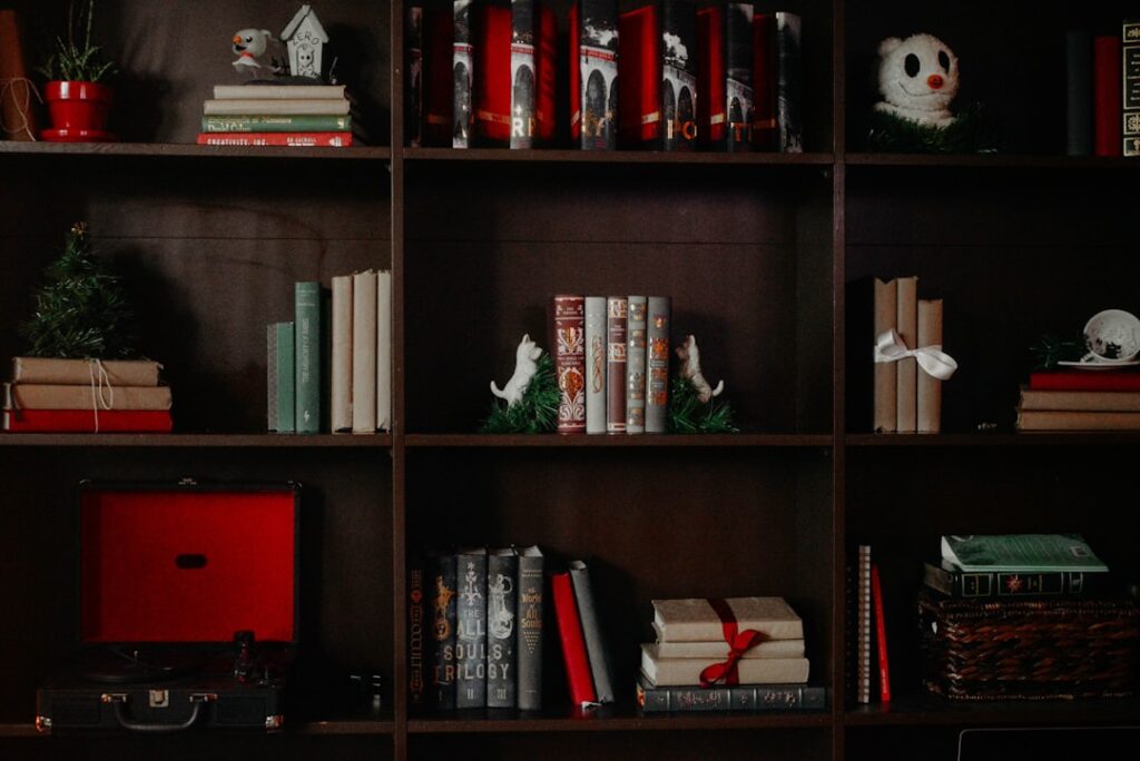 Photo sci fi horror books