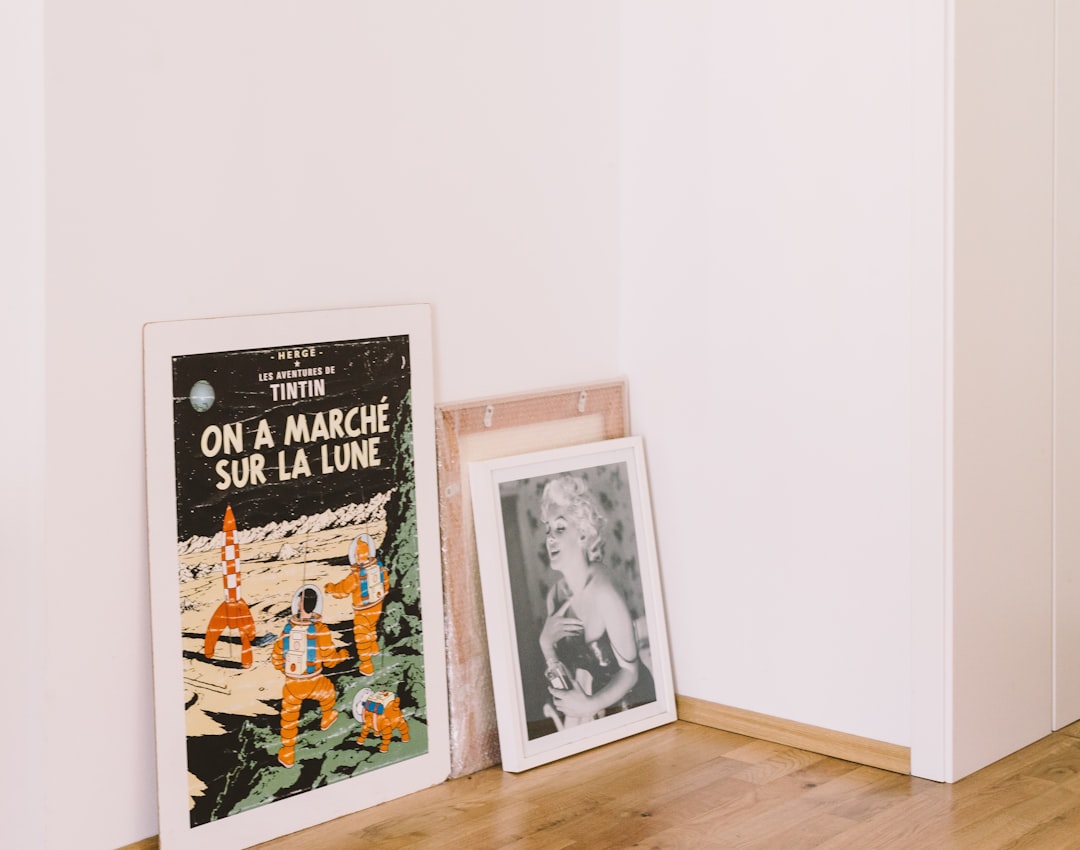 Photo space opera books